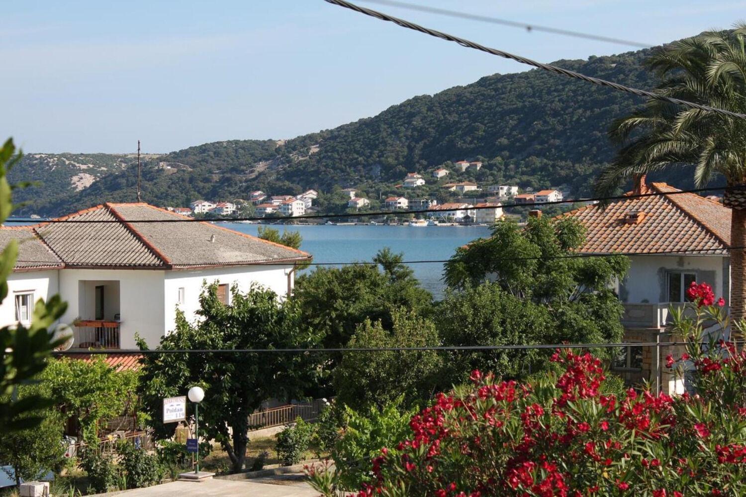 Apartments Ivo - With Terrace Supetarska Draga Buitenkant foto